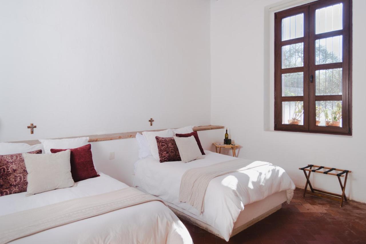 Puerta Del Lobo Villa Querétaro Стая снимка