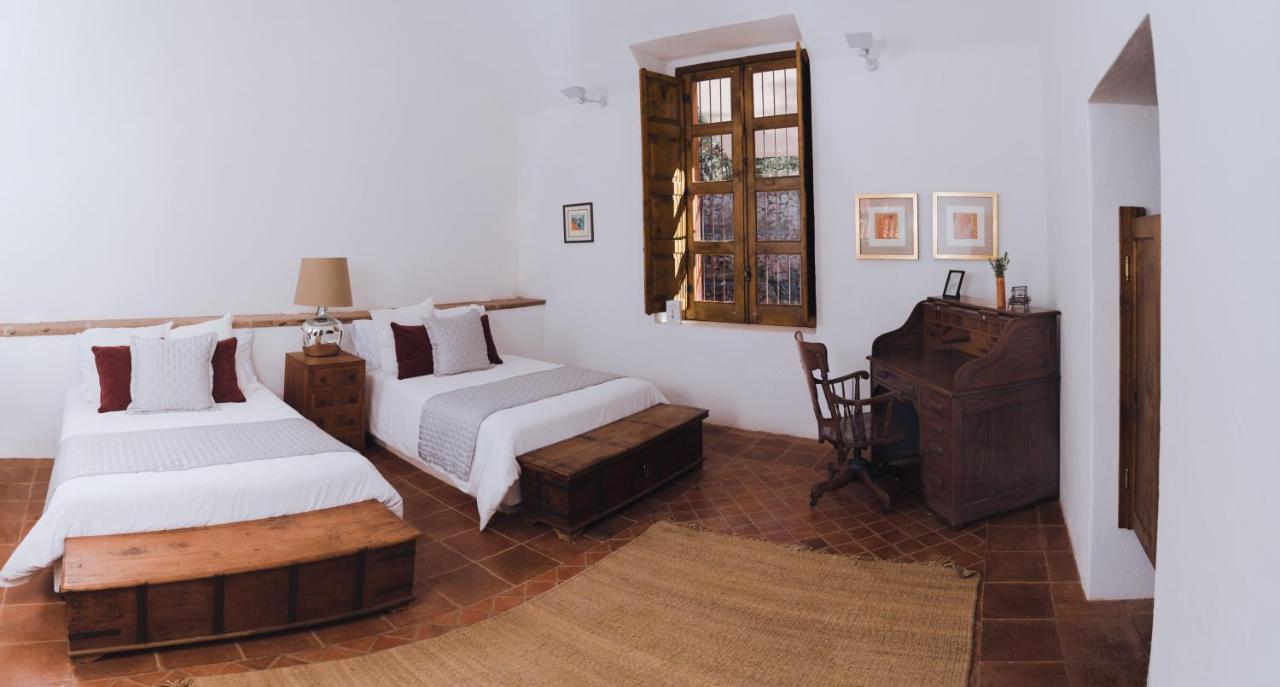 Puerta Del Lobo Villa Querétaro Стая снимка